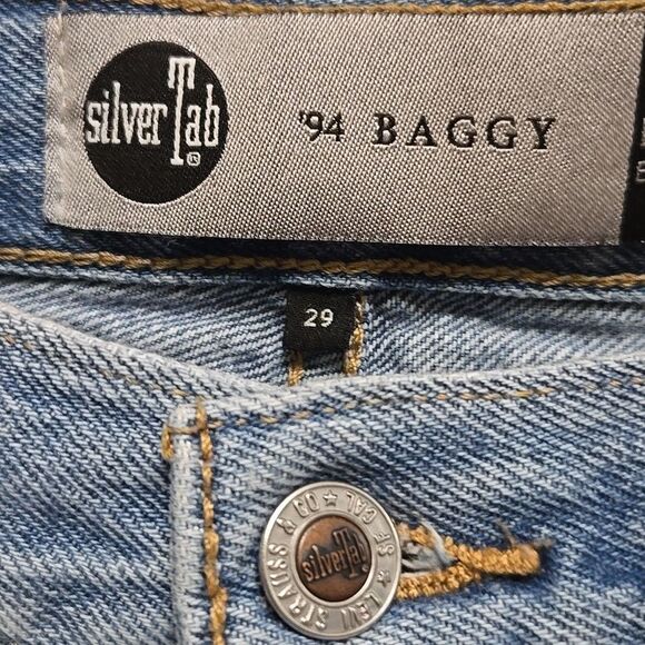 Levi's Silver Tab '94 Baggy Distressed Jeans Size 29 - Picture 6 of 14